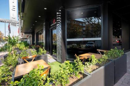 Comfort Point Hotel - image 21
