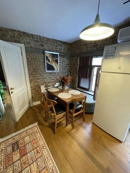 Tarihi Galata Home - image 15