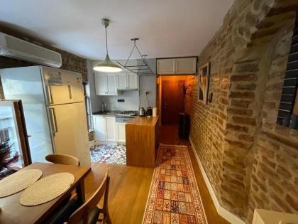 Tarihi Galata Home - image 19