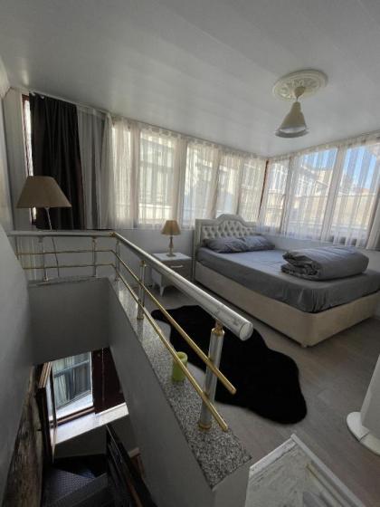 Tarihi Galata Home - image 5