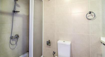 Central Flat with Amazing City View in Atasehir - image 24