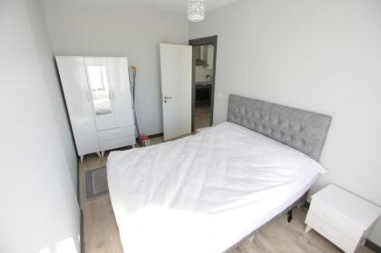Exclusive Sky Park Suite - image 4