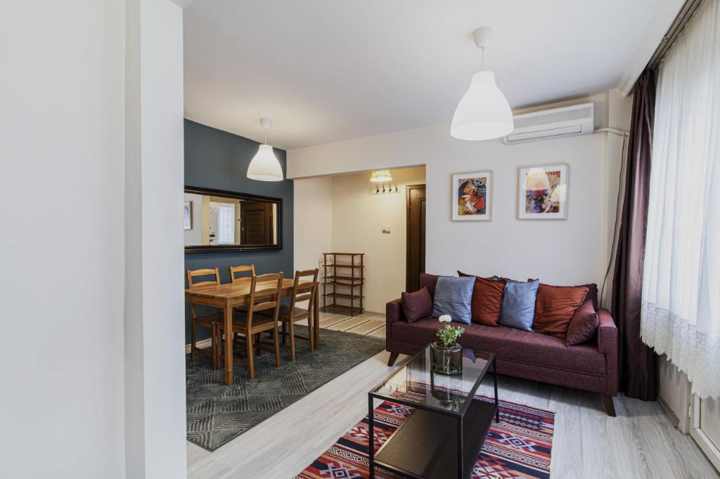 Stylish Flat 15 min to Galata Tower in Beyoglu - image 5