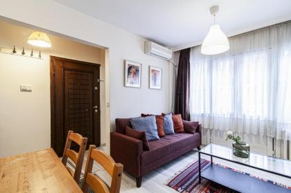 Stylish Flat 15 min to Galata Tower in Beyoglu - image 6