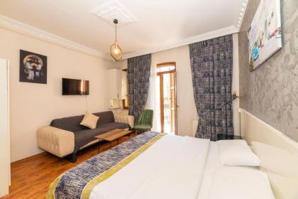GRAND OPERA HOTEL - image 3