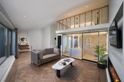 Gatto Suites&Residence - image 30