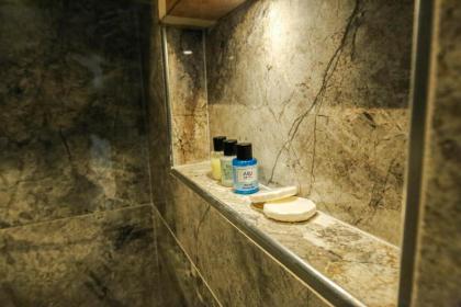 AXU AIRPORT HOTEL - image 30