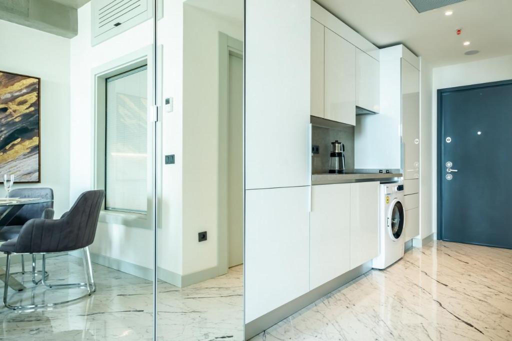 Splendid Residence Flat with City View in Bomonti - image 6