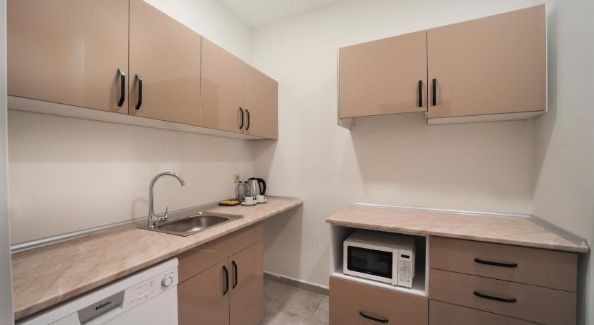Gatto Residence - image 7