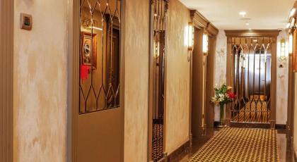 MANORS HOTEL  - image 20