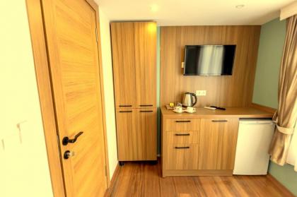Istanbulites Hotel - image 11