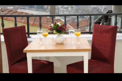 three apples suites - image 10