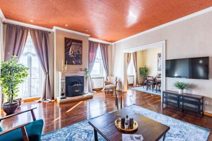Enchanting Flat in Beyoglu with Bosphorus View