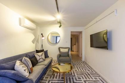 Excellent Flat with Lovely Backyard in Cihangir - image 15
