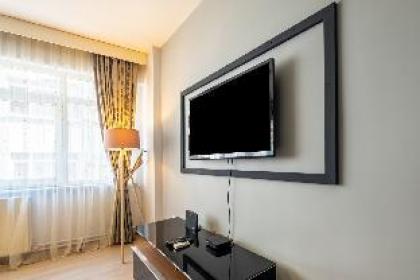 Amazing Flat With Excellent Location in Besiktas - image 3