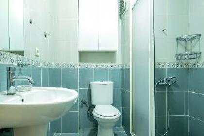 Amazing Flat With Excellent Location in Besiktas - image 8