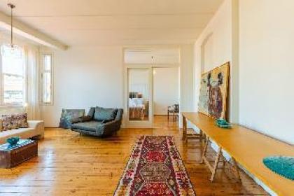Eclectic Home near Galata Tower in Beyoglu Istanbul 