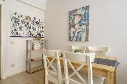 Cozy Flat near Nisantasi and Trendy Attractions - image 5