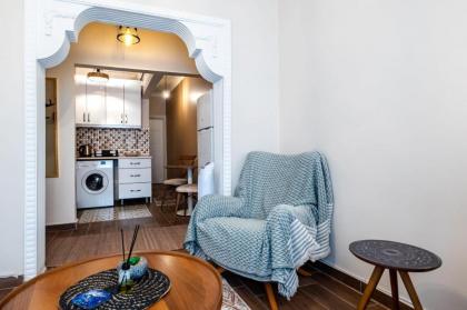 Lovely Flat 6 min to Taksim Square in Beyoglu - image 12