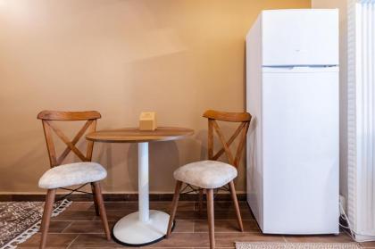 Lovely Flat 6 min to Taksim Square in Beyoglu - image 6