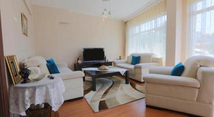 Flat with Two Living Rooms and Balcony in Uskudar - image 21