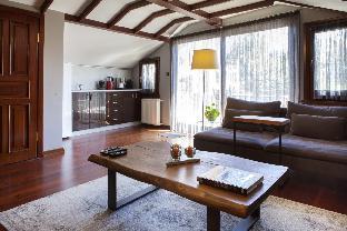 Charming Flat with a Lovely Terrace in Yenikoy - image 2
