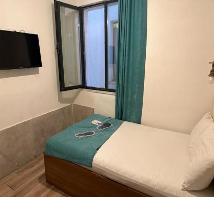 Taksim Soushian Hotel - image 24