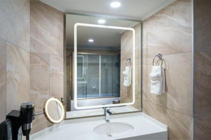 Ramada Plaza by Wyndham Silivri - image 28