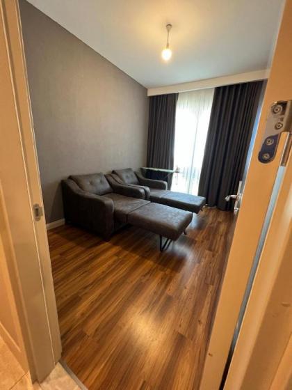 A Home for you to make happy days - image 24