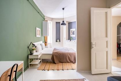 Modern Flat with Central Location in Beyoglu - image 11