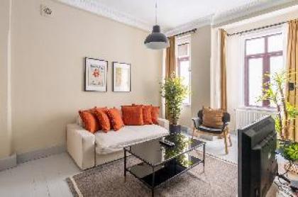 Modern Flat with Central Location in Beyoglu - image 3