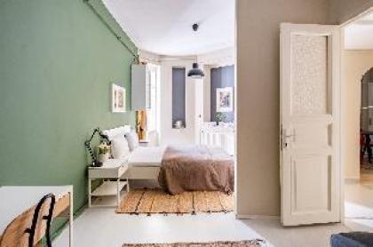 Modern Flat with Central Location in Beyoglu - image 6