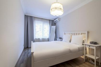 Vibrant and Central Flat with Balcony in Maltepe - image 10