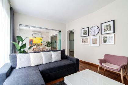 Sleek Flat within Walking Distance to Pera Museum