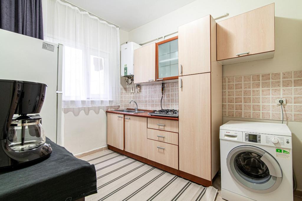 Sleek Flat within Walking Distance to Pera Museum - image 6