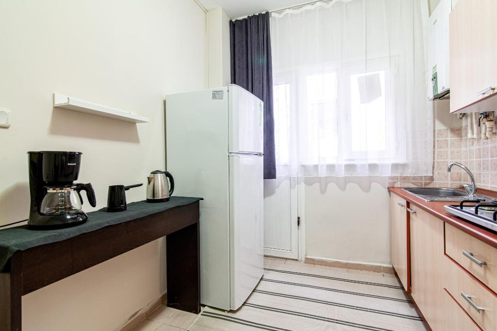 Sleek Flat within Walking Distance to Pera Museum - image 7