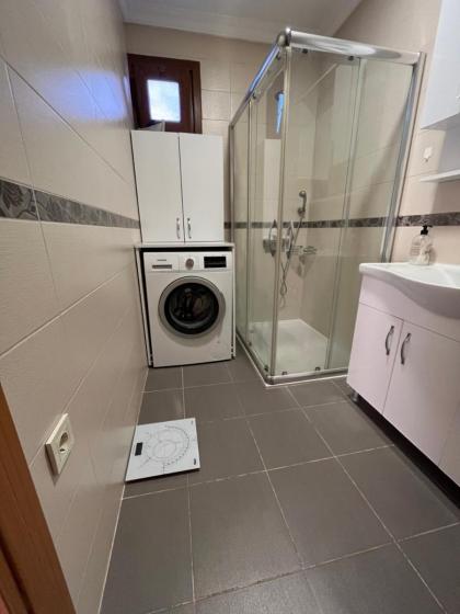Newly decorated Apartment close to Şişli metro in Istanbul - image 27