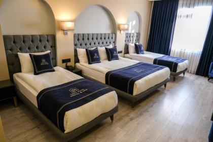 Loft Plus Hotel's - image 29