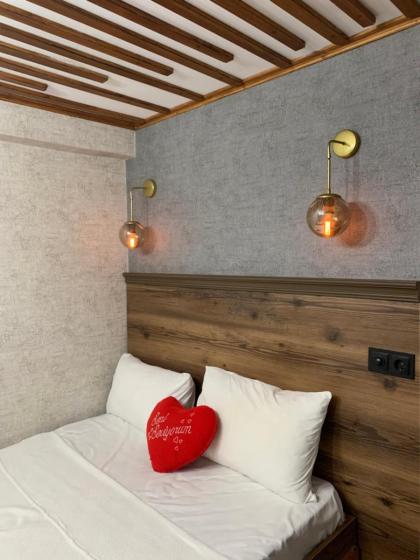 Valeria White Suites - image 17