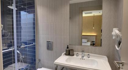 21 Rooms Hotel - image 9