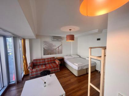 Central apartment studio in Kadikoy - image 5