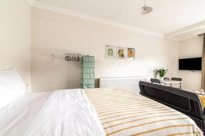 Studio Flat with Terrace in Balat Fatih - image 22