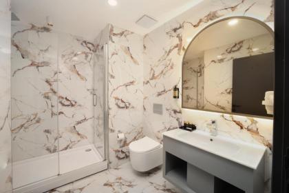 Second Otel - image 28