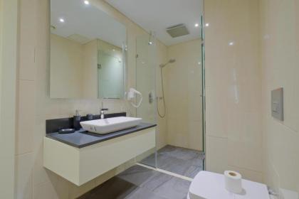 Petek Residence by NewInn - image 26