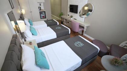 Homey Airport Hotel - image 22