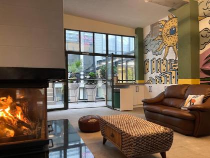 Bosphorus Seaview flat & Alexa smart home - image 14