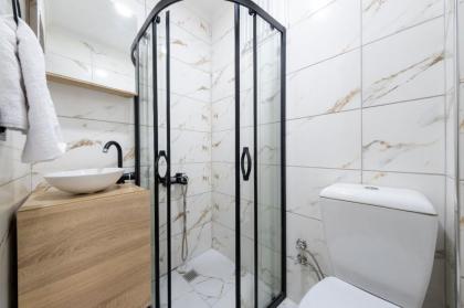 By Kral Hotel Beşiktaş - image 17