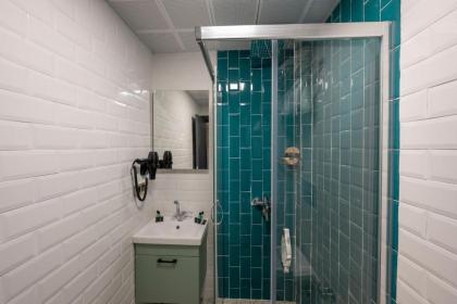 Heaven Inn Airport Hotel - image 16