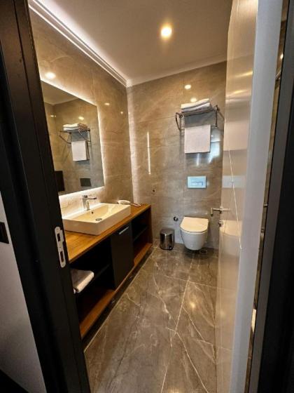 VPLUS HOTEL - image 5