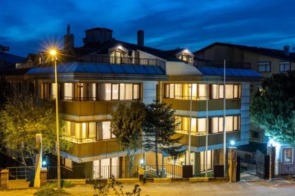 Baymari Suites Design - image 10